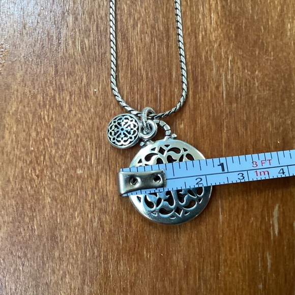 Ferrara Petite Necklace STYLE JL4760 NWT Silver Plated - Picture 6 of 16